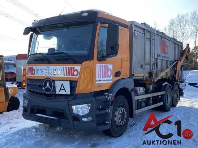 Government Vehicles and Industrial Auctions Februar 2026