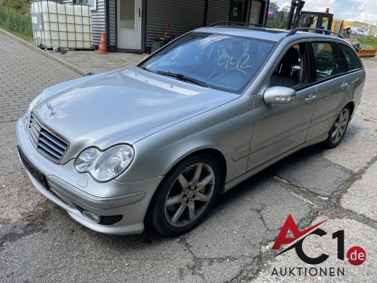 Bild Mercedes -Benz C32 AMG T-Modell