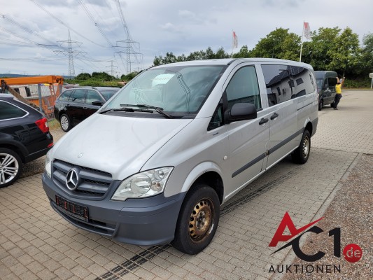 Bild MB Vito 116 CDI 4x4 So.KFZ Polizei 5 Sitze