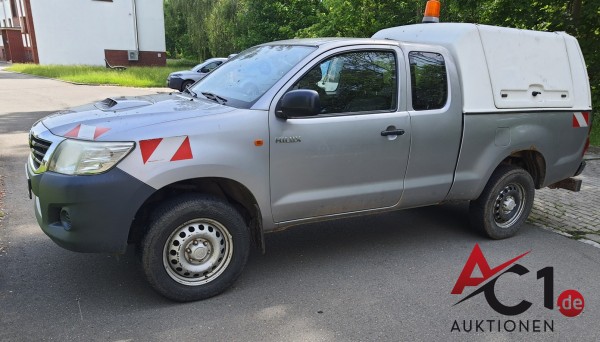 Bild Toyota Hilux 2.5 D 4x4 PickUp mit Hardtop
