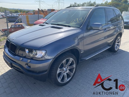 Bild BMW X5 4.4 i