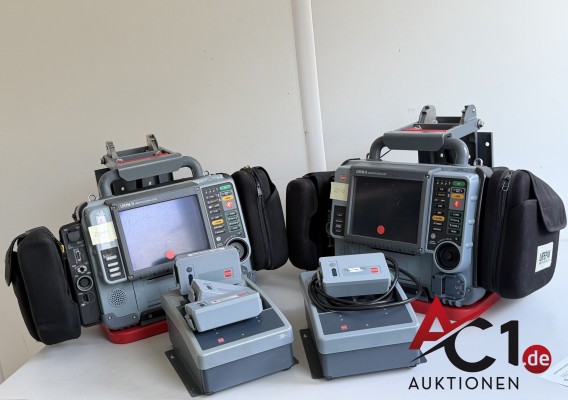 Bild 2x Physio Control Defibrillator/EKG Lifepak 15 CO2