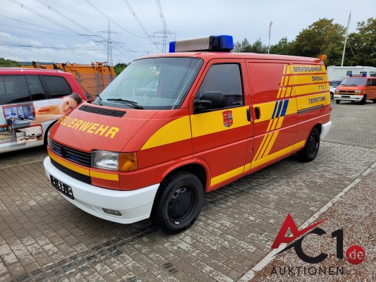 Picture VW T4 2.5 Kasten langer Radstand Feuerwehr mit Hundebox
